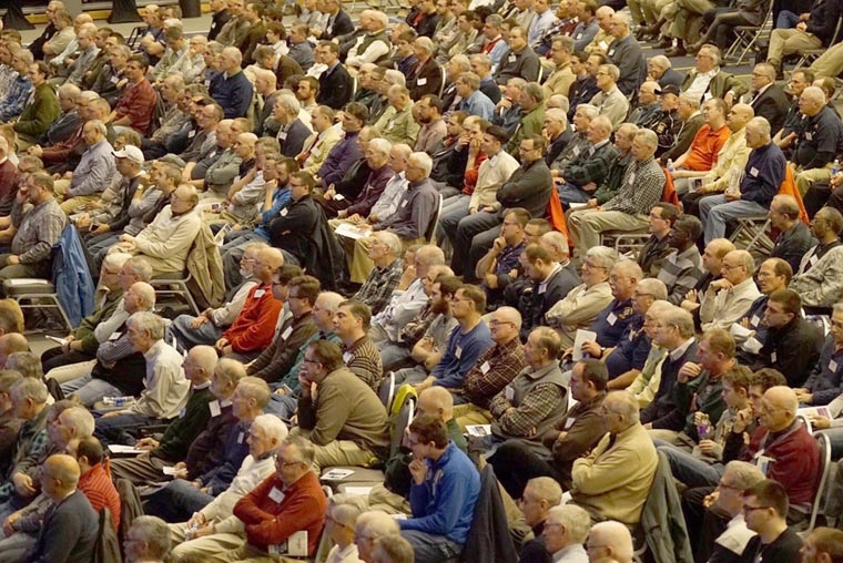900 strong, men ‘rise up’ and are ‘sent’ at conference