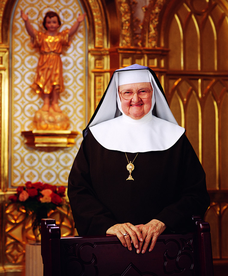 OBIT MOTHER ANGELICA