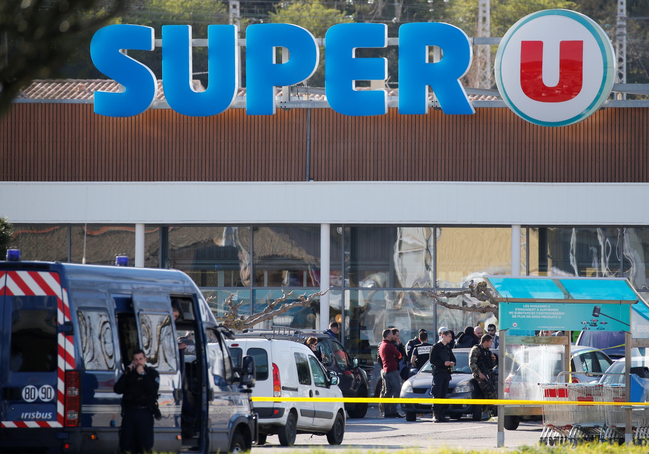 FRANCE HOSTAGE SUPERMARKET