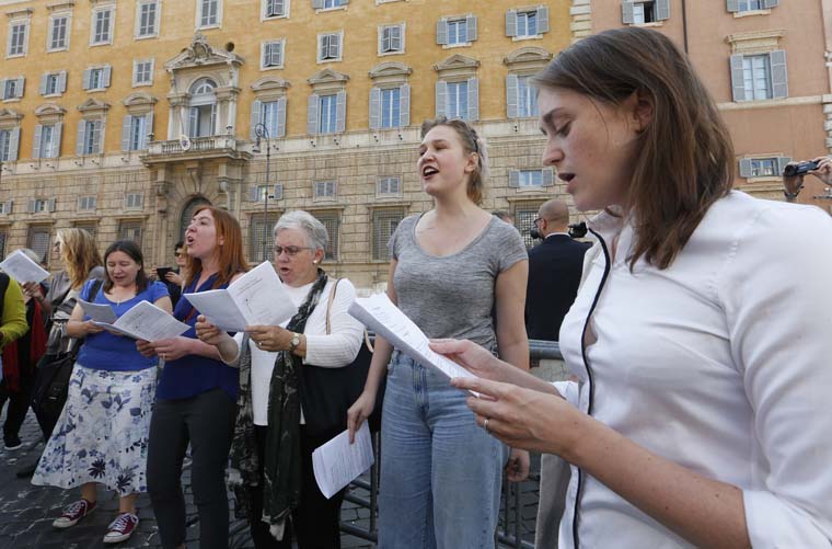 SYNOD WOMEN PROTEST VATICAN