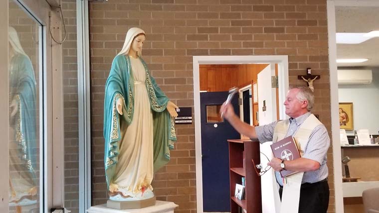 Restored statue blessed at IC School