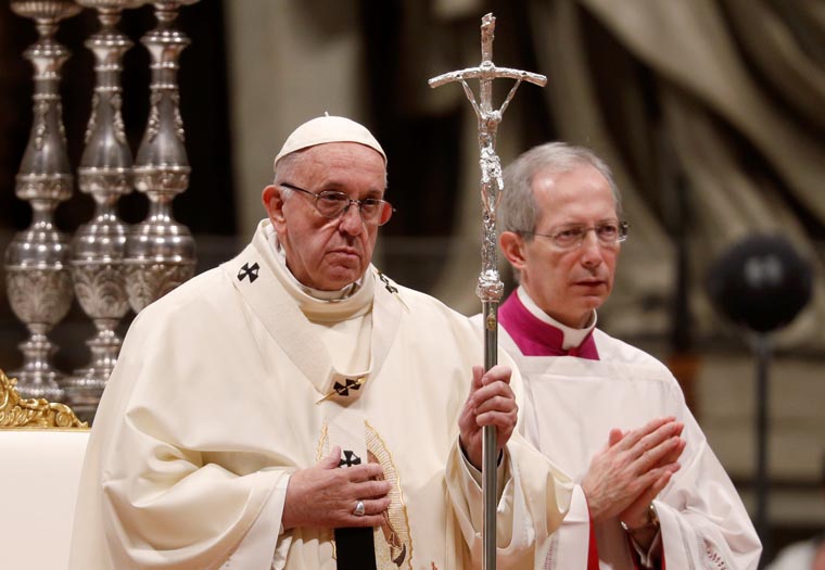 With a mother’s heart, Mary raises up the abandoned, pope says at Mass