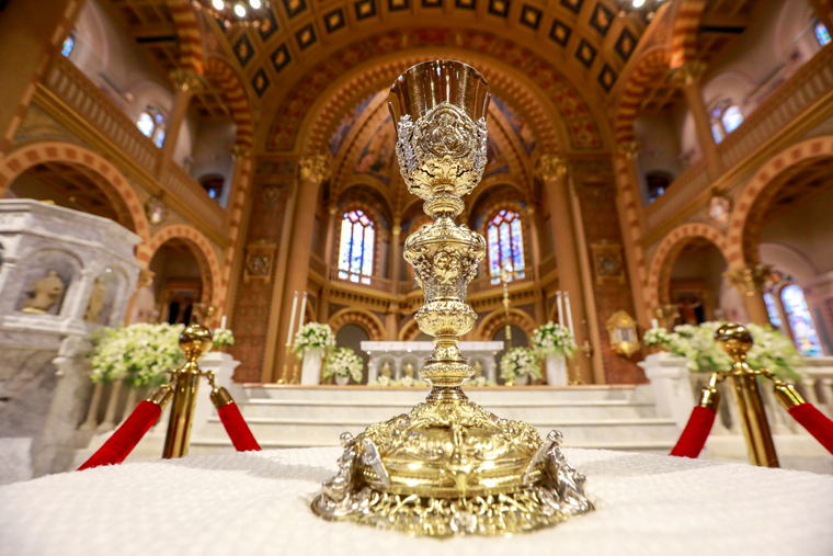 Vatican approves special ‘Mass in the Time of Pandemic’