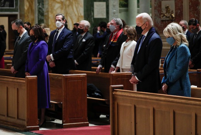 Leaders of both parties join Biden, Harris for Mass of thanksgiving
