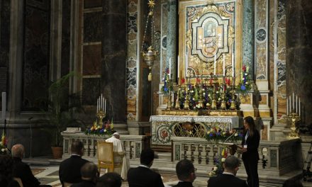 Monthlong global rosary begins