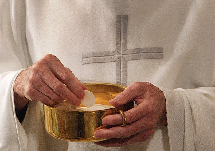 Bishops vote to draft teaching document on the Eucharist