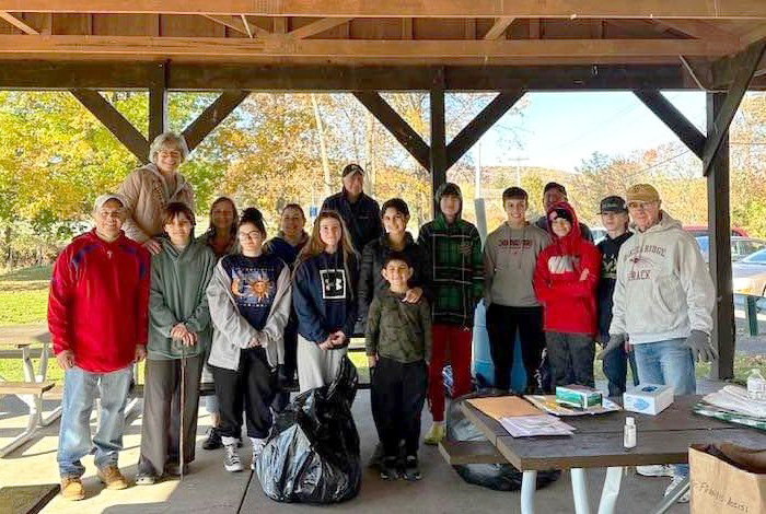 Broome County parish participates in cleanup of riverbank in park