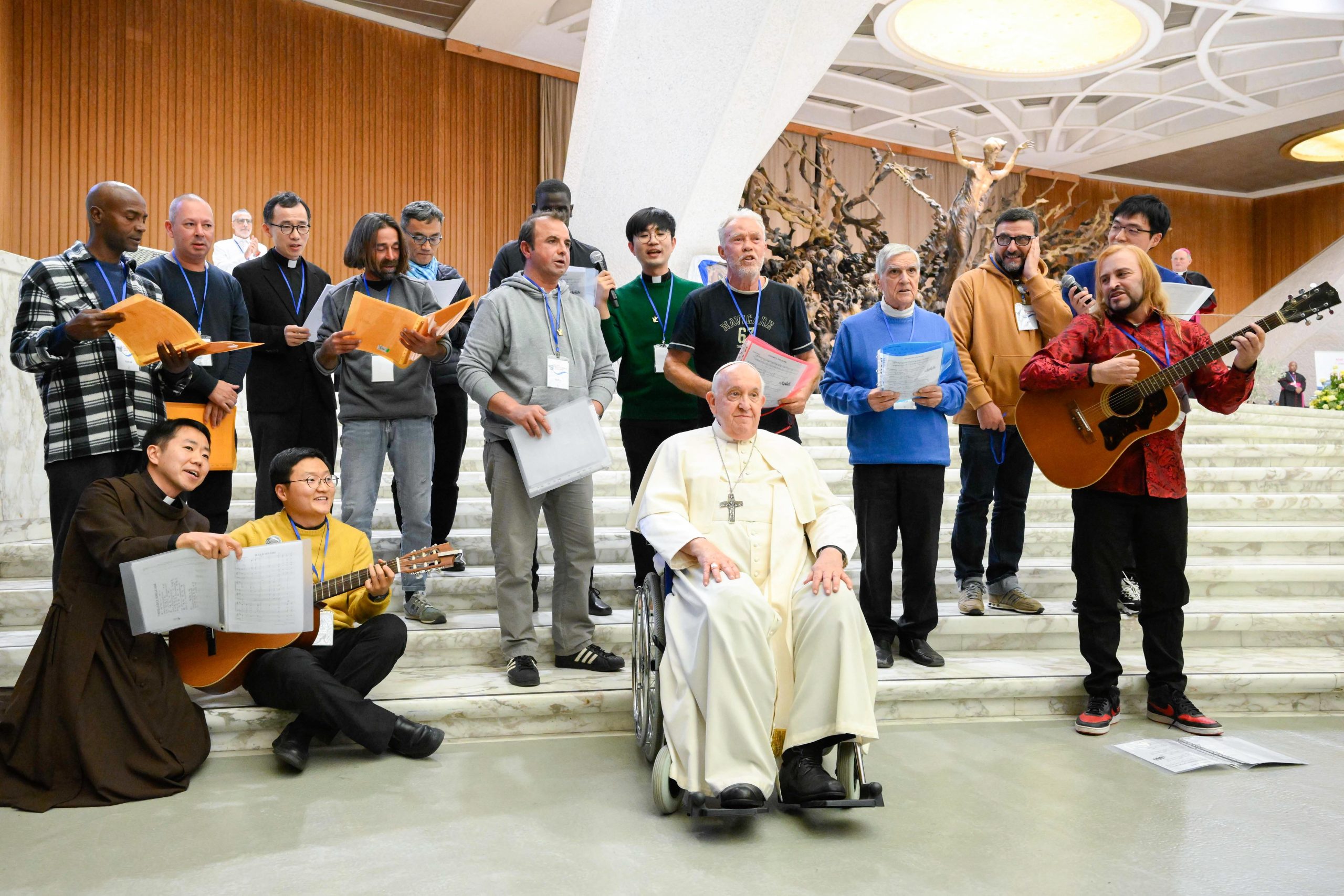 POPE FRANCIS CHARISMATIC RENEWAL