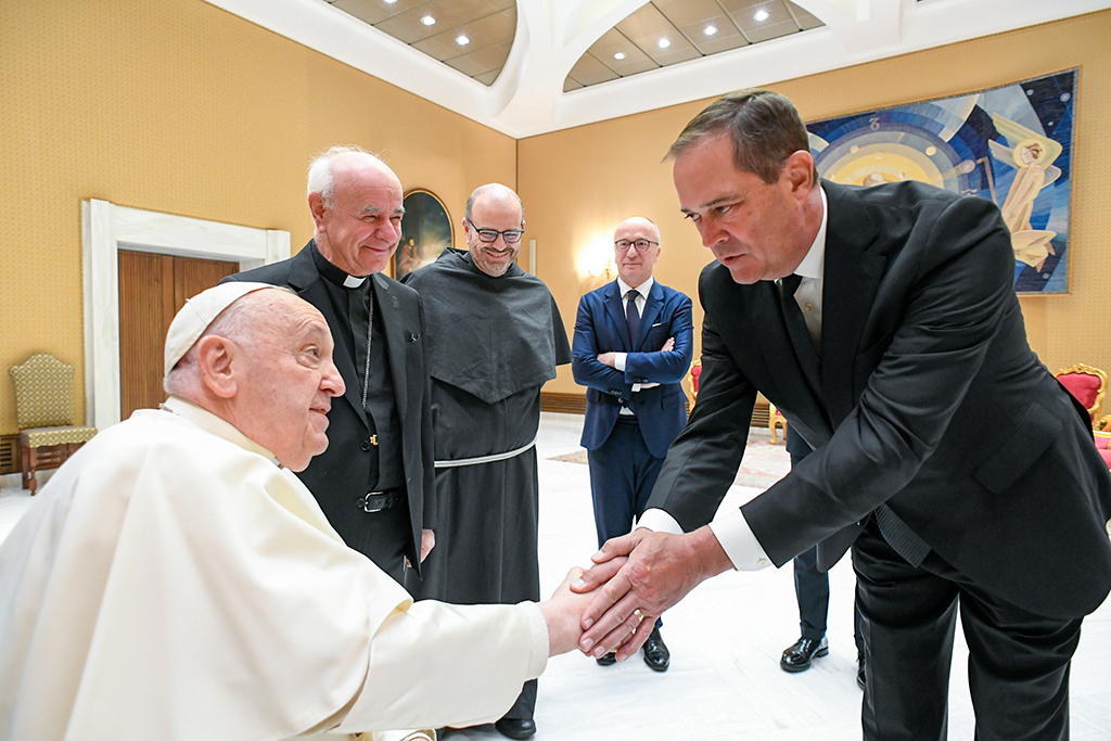 POPE FRANCIS CHUCK ROBBINS CISCO