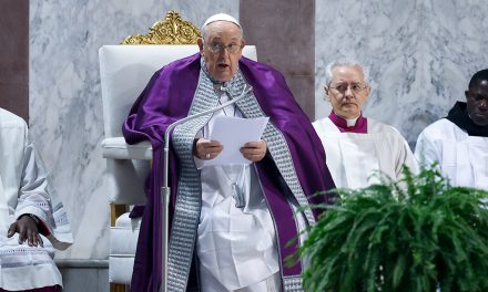 For those who embrace Christ’s love, death is not the end, pope writes