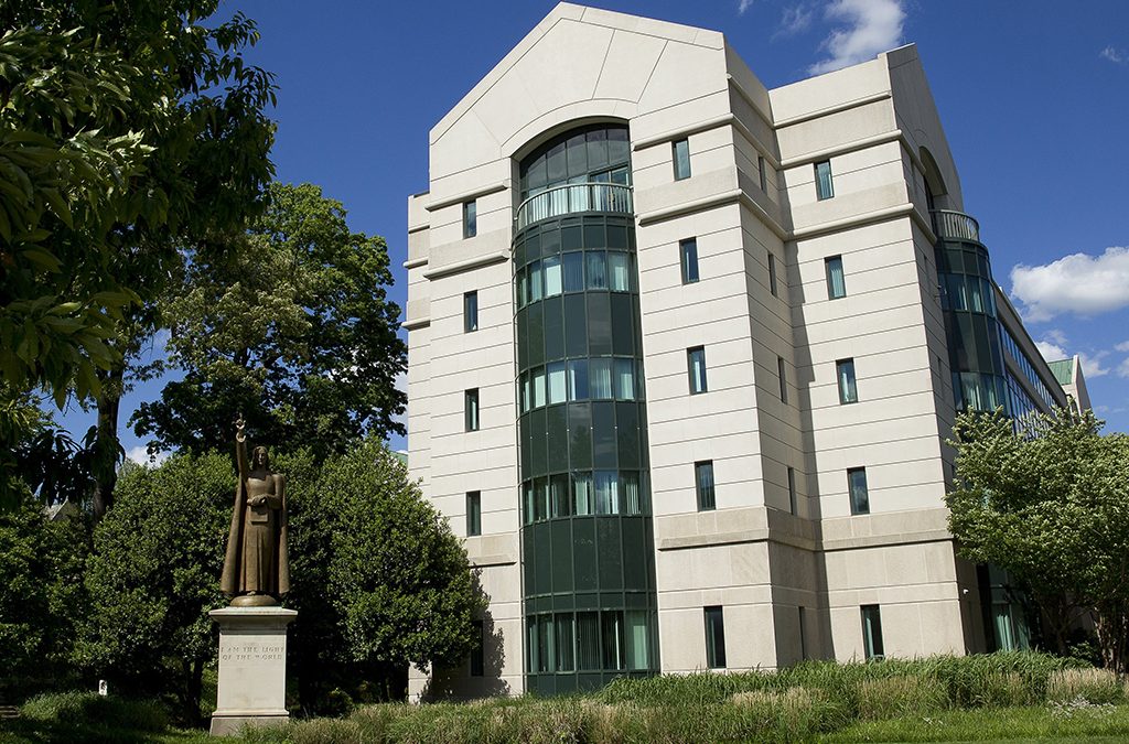 USCCB ends cooperative agreements with US government after work suspended