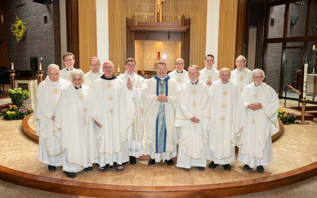 Honoring priest jubilarians