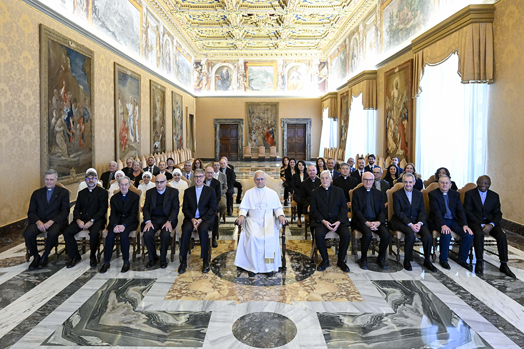 POPE LEO XIV AND CIVILTÀ CATTOLICA STAFF