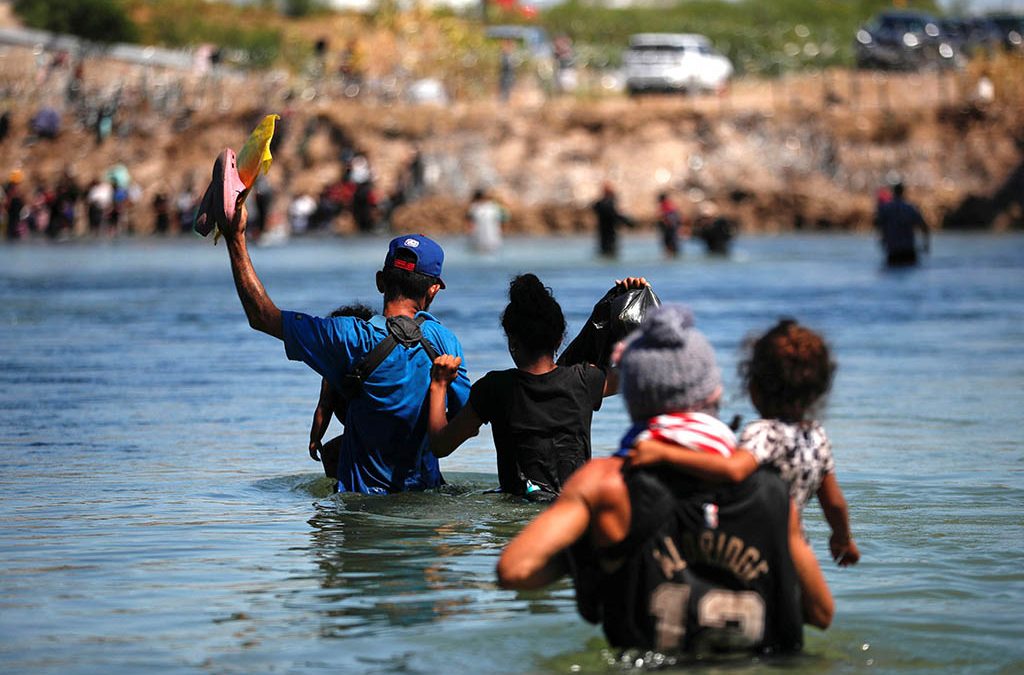 Pope calls treatment of migrants in U.S. ‘extremely disrespectful’